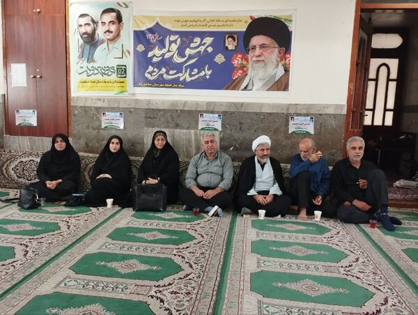 برپایی میز خدمت به‌مناسبت هفته دولت در میاندورود 