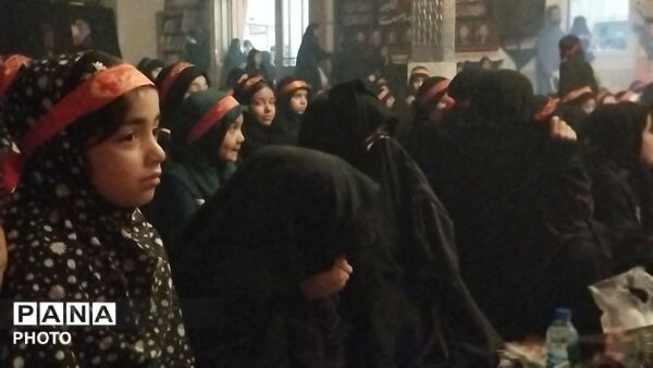 همایش دختران نینوایی در مشهد 