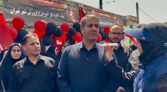 نسل نوجوان همچنان در مسیر امام حسین(ع) گام برمی‌دارد‌