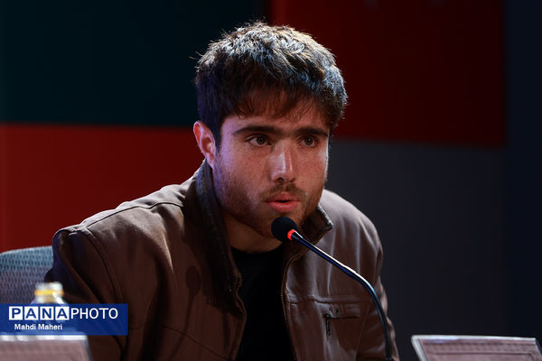 نشست نقد و بررسی فیلم «خیابان جمهوری» در چهل و چهارمین جشنواره ملی فیلم فجر