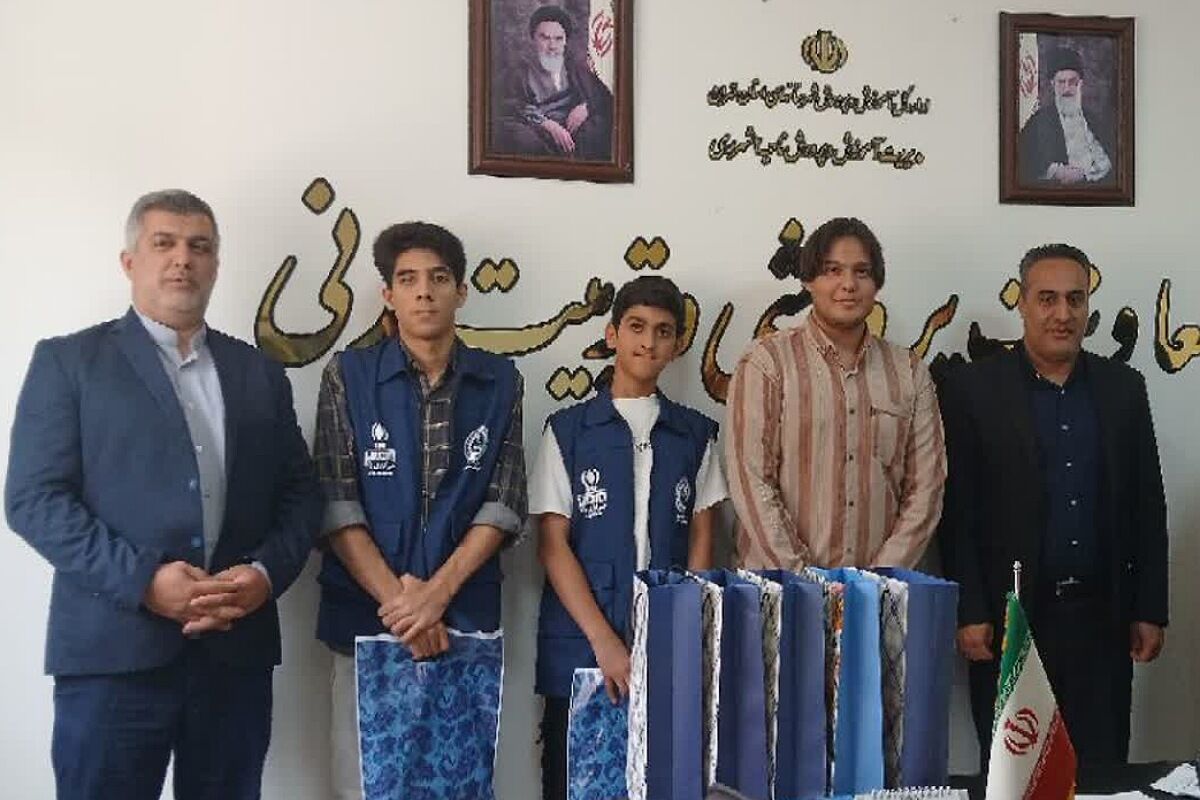 معلمان نقش ستون اصلی نظام تعلیم و تربیت را ایفا می‌کنند 