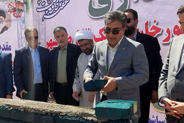 خشت‌گذاری مدرسه در صبا شهر؛ گام مؤثری برای تحول و پیشرفت نظام آموزشی
