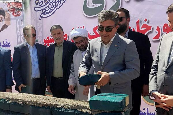 خشت‌گذاری مدرسه در صبا شهر؛ گام مؤثری برای تحول و پیشرفت نظام آموزشی