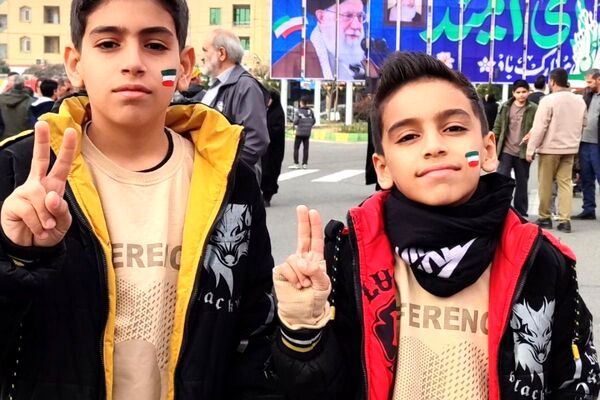 تجدید میثاق ملت با آرمان‌های انقلاب در ۲۲ بهمن