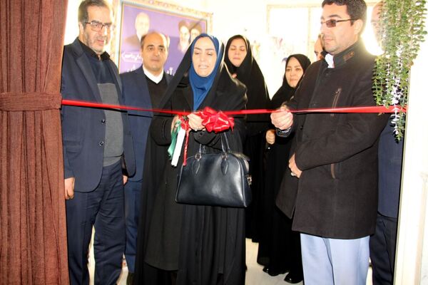 افتتاح نمایشگاه شکوفایی هنر و مهارت زنان و دختران هنرستان استاد شهریار 