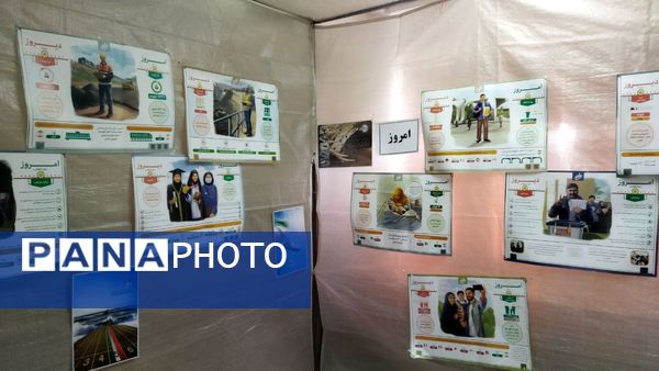 نمایشگاه مدرسه انقلاب در دبیرستان شهید بهشتی سمنان 