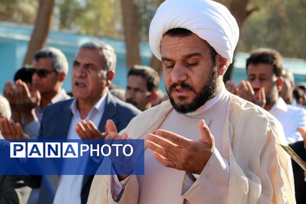 اقامه باشکوه نماز عید فطر در فهرج