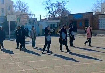 مسابقه داژبال یادواره شهدای دانش آموز جنگ دوازده روزه