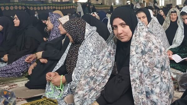 حضور پرشور کودکان در نماز جمعه یاسوج