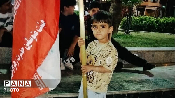 هفتاد وپنجمین حماسه کوهدشتی  ها، عشق به وطن و  رهبری