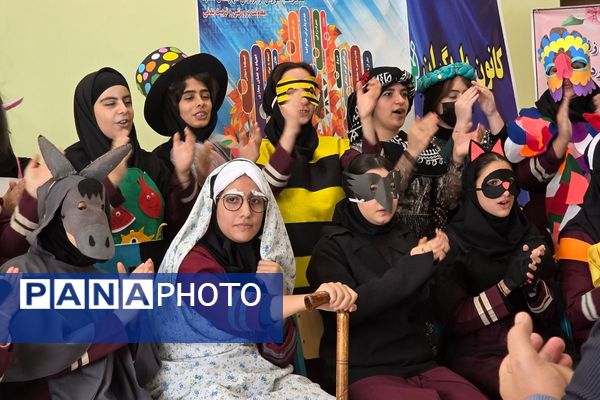 افتتاح طرح یاریگران زندگی و ژوژمان رشته‌ها در هنرستان کبری زرگران ملارد