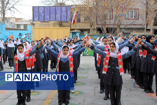 آغاز بهار دانایی در دهه فجر و افتتاح بسته ایرانمون در مدرسه نسترن سملقان