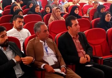 همایش و کارگاه توانمند سازی دبیران زبان استان خراسان شمالی 