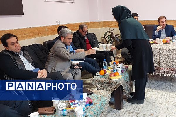 گردهمایی نمایندگان مدیران مناطق شهرستان‌های استان‌‌تهران در بهارستان‌۲