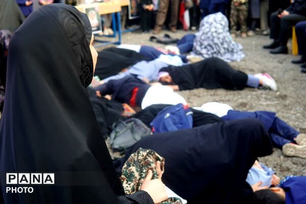 دلنش آموزان گرگانی در سوگ دانش آموزان میناب
