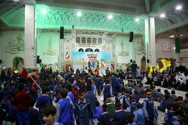 اجتماع دانش‌آموزی سربازان کوچک برای مقاومت در قم