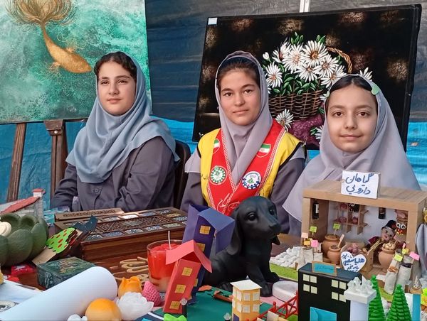 جشن عاطفه‌ها در مدارس ناحیه 2 شیراز