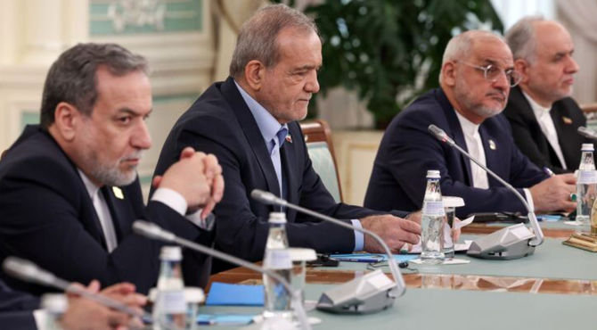 امضا ۱۴ و تبادل ۸ سند و تفاهم‌نامه همکاری دوجانبه میان ایران و قزاقستان