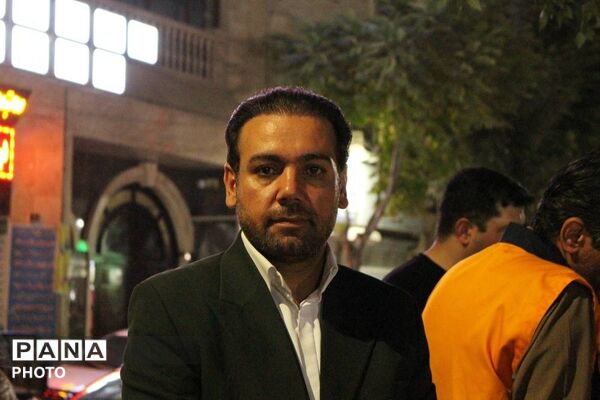 میز خدمت مسئولین آموزش و پرورش ناحیه یک شهرستان بهارستان