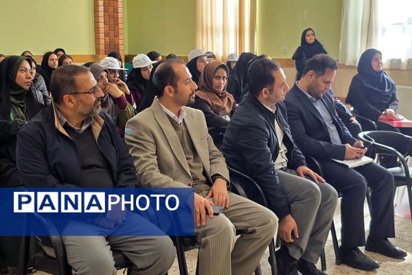 افتتاح طرح یاریگران زندگی و ژوژمان رشته‌ها در هنرستان کبری زرگران ملارد