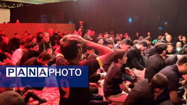 مراسم عزاداری شب شهادت امام حسن عسکری (ع) در امامزاده سید حمزه 