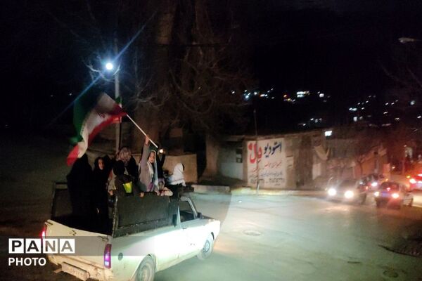  رژه با شکوه خودرویی در شهر بار نیشابور