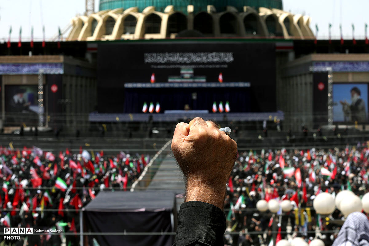 آماده‌باش گسترده شهرداری تهران برای مدیریت مراسم تشییع؛ از حمل‌ونقل ۲۴ ساعته تا قرارگاه‌های تخصصی خدمات شهری