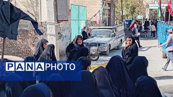 ۱۳ آبان؛ روایت ایستادگی نسل‌ها در مارکده