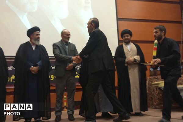 همایش هیات و مداحان محرم در سالن سجادیه بهارستان دو