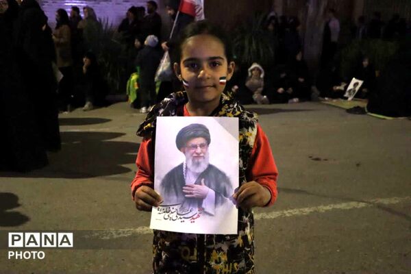 احیا در اولین شب قدر و هشتمین شب مراسم شهادت قائد امت آیت الله خامنه ای 