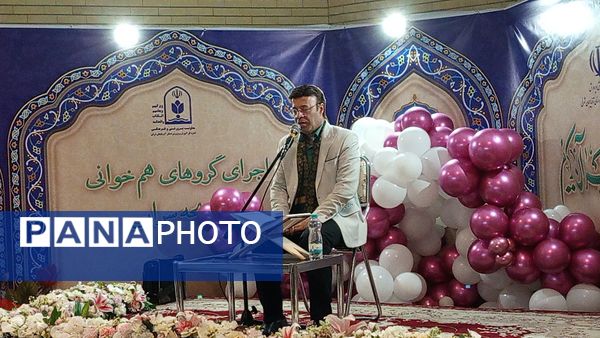 قاب‌های دانش‌آموزی در نمایشگاه قرآن و عترت مصلی تبریز