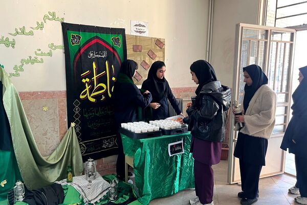 جلوه‌های عشق و ماتم فاطمی دانش‌آموزان ورامینی