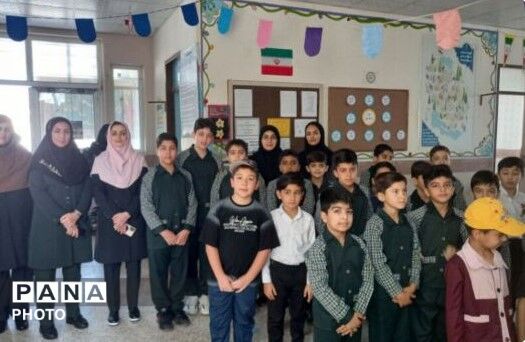 طنین زنگ شکوفه‌ها و جوانه‌ها در مدارس شهرستان کنارک