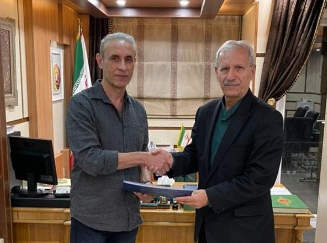 «گل‌محمدی» روی نیمکت فولادی‌ها
