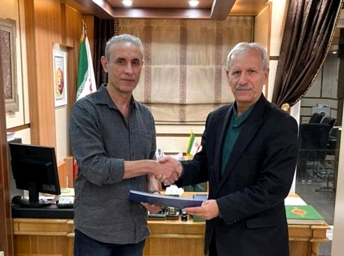 «گل‌محمدی» روی نیمکت فولادی‌ها