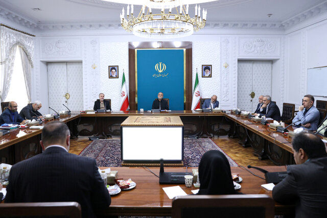 پزشکیان: گام اساسی در مبارزه با مواد مخدر، برخورد شدید با عرضه غیرقانونی و آگاهی‌سازی است