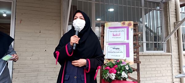 جشنواره کیک و دسر در دبیرستان کوثر فرهنگیان 
