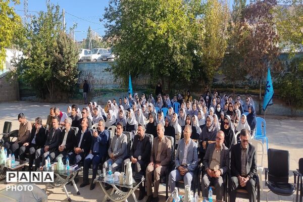 جشن عاطفه‌ها؛ تمرین مهربانی در مدارس اسفراین