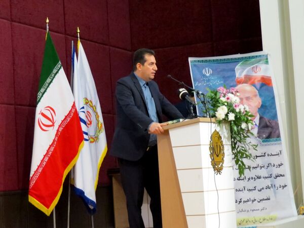 آیین تجلیل از معلمان نمونه استانی در بجنورد