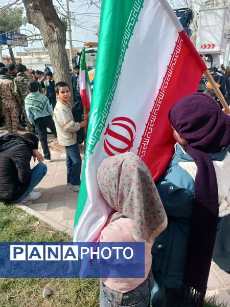 تجلی وحدت و همدلی در خلیل‌آباد؛ برگزاری باشکوه راهپیمایی ۲۲ بهمن