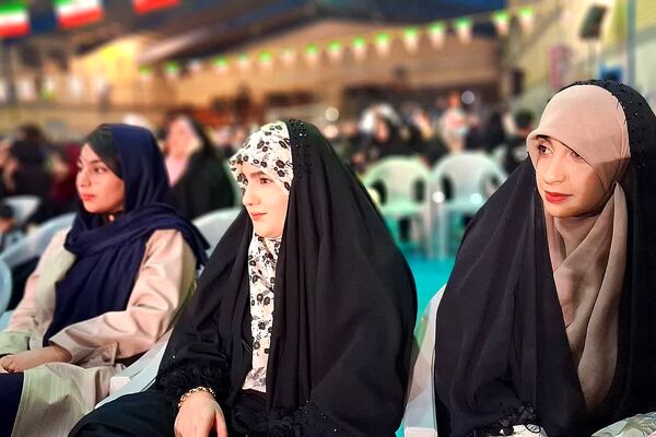 برگزاری برنامه میدان انقلاب بمناسبت دهه فجر در شهرستان باشت