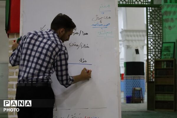  بازدید مدیرکل آموزش و پرورش استان یزد از کلاس‌های جهادی مسجد ملا اسماعیل 