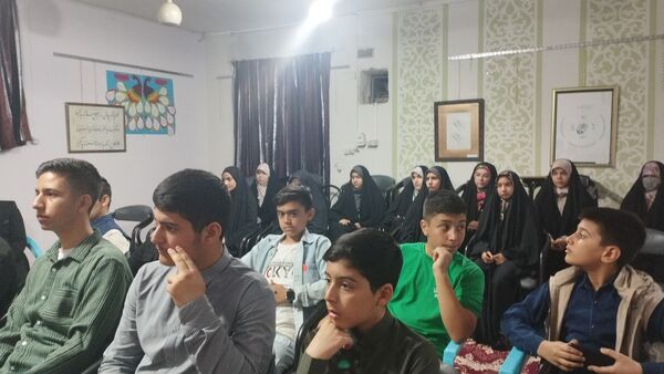 تجلیل از دبیر و اعضای قرارگاه طرح میدان ۱۴صفر۳