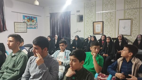 تجلیل از دبیر و اعضای قرارگاه طرح میدان ۱۴صفر۳