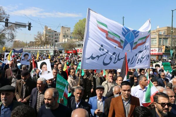 خروش دانشجویی و فریاد آزادی قدس در خیابان‌های غیرت مشهد