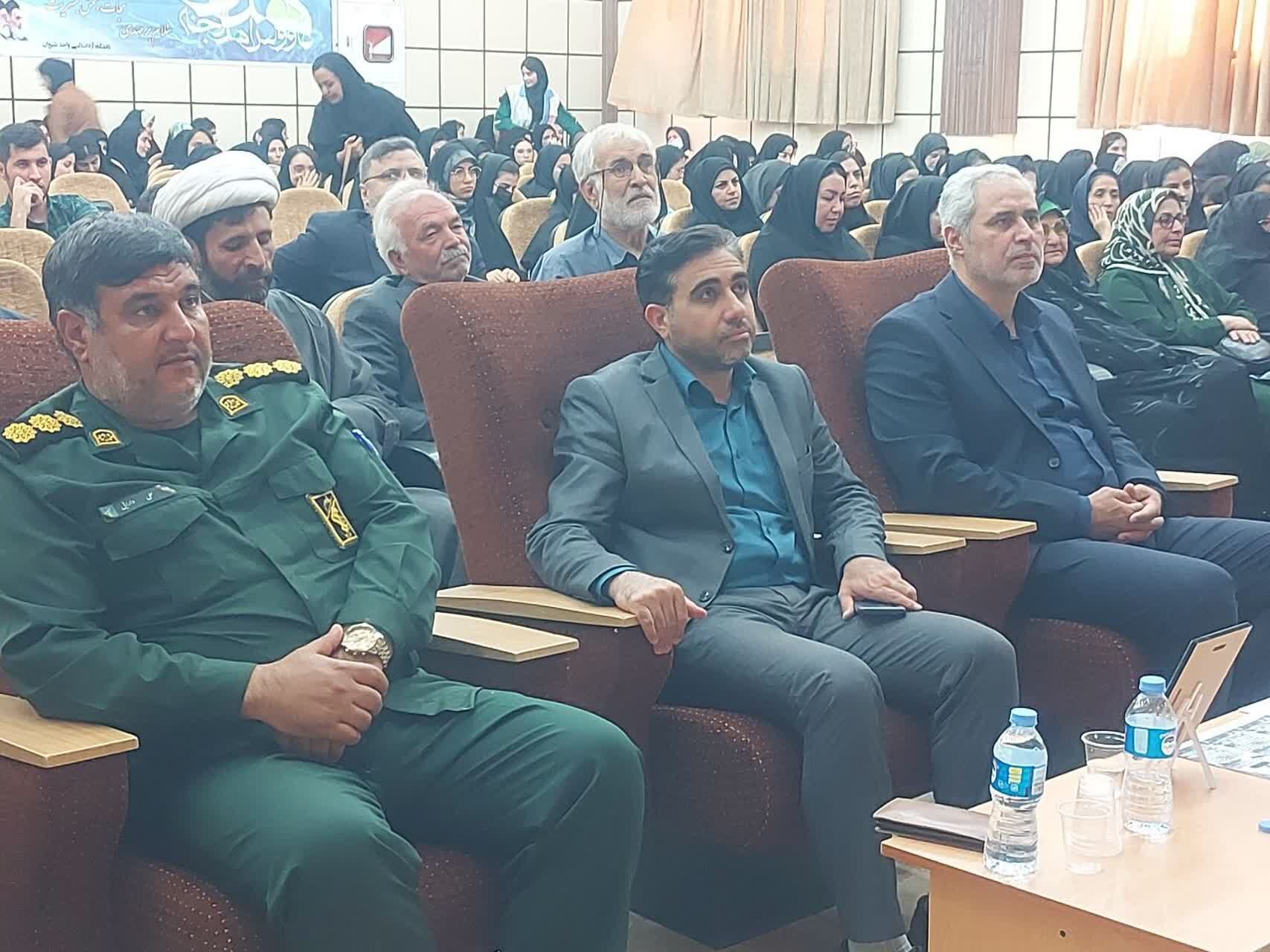 برگزاری چهارمین یادواره ۹ دانشجوی شهید شهرستان شیروان
