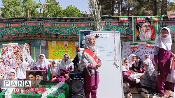جشن روز معلم با حضور معاون پرورشی و فرهنگی وزیر آموزش و پرورش