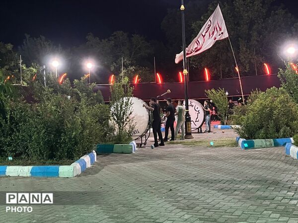 عزاداری عاشقان اباعبدالله الحسین علیه السلام