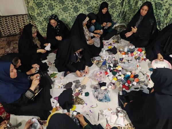 ساخت بیش از ۴۰۰ عروسک در آستانه شهادت حضرت رقیه سلام الله علیها 