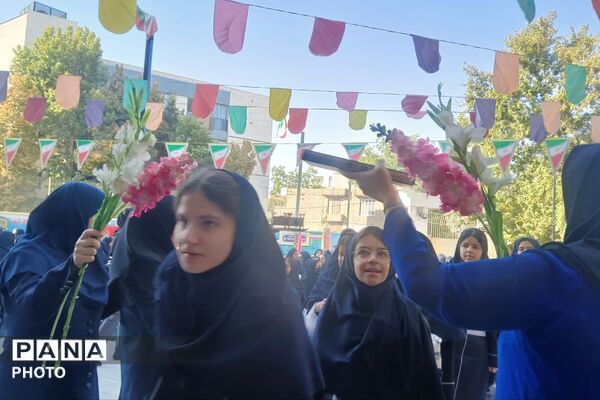 نوای مهر؛ ضربان امید